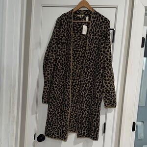 Stylish Leopard Print Cardigan